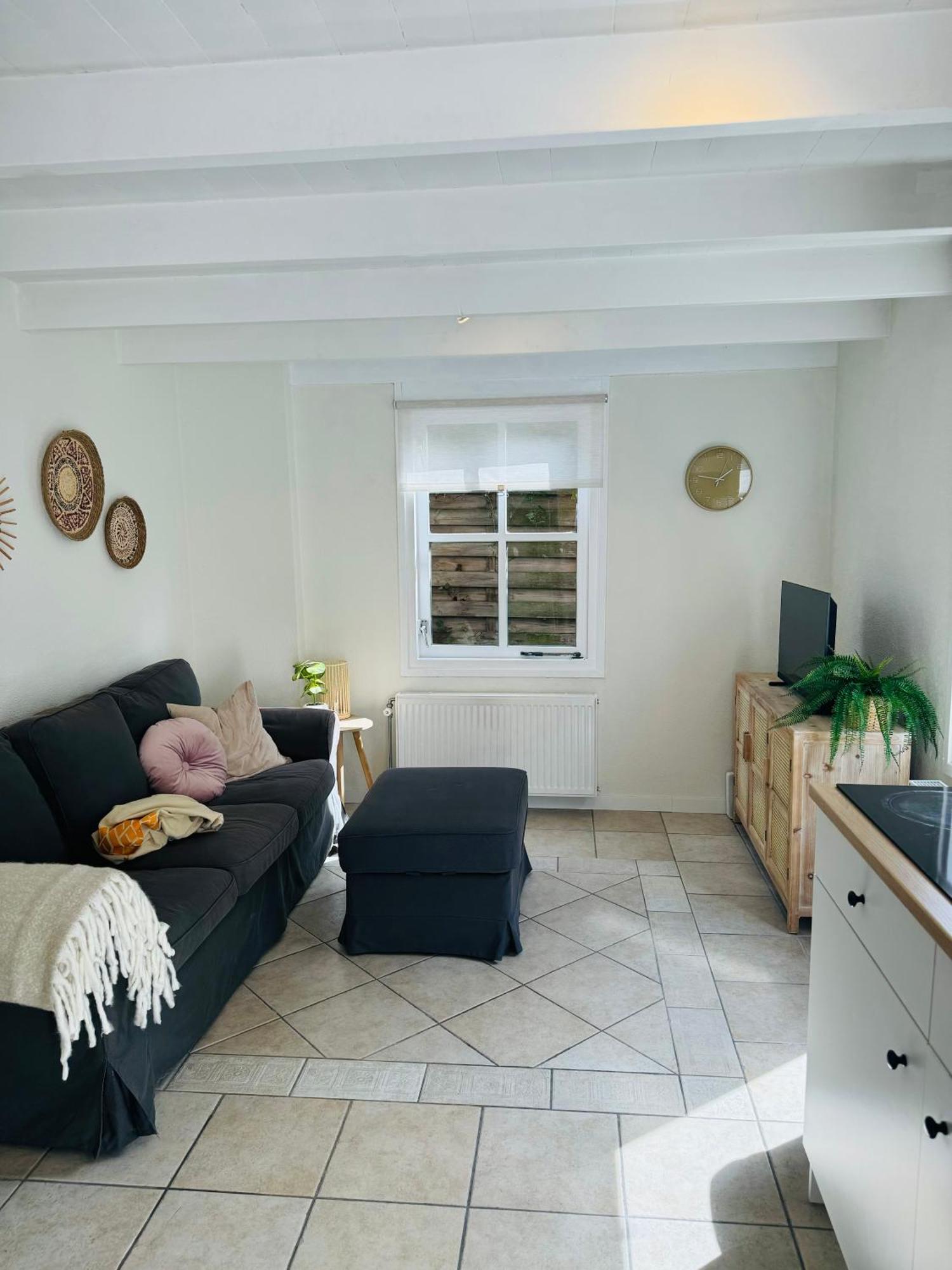 Апартаменти Hello Noordwijk - Tiny House Julianastraat 12 Екстер'єр фото